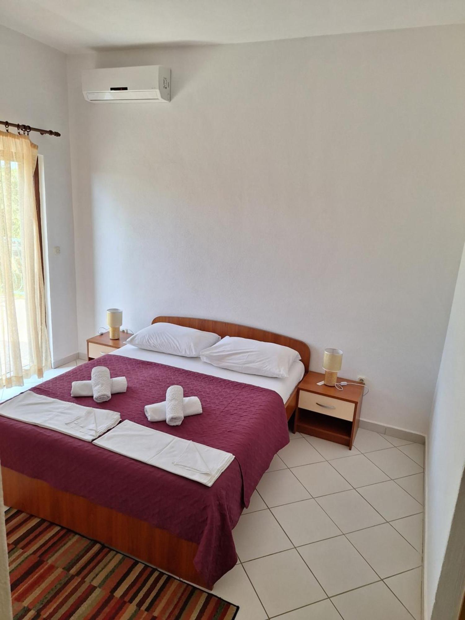 Ante Apartments Duće Zimmer foto
